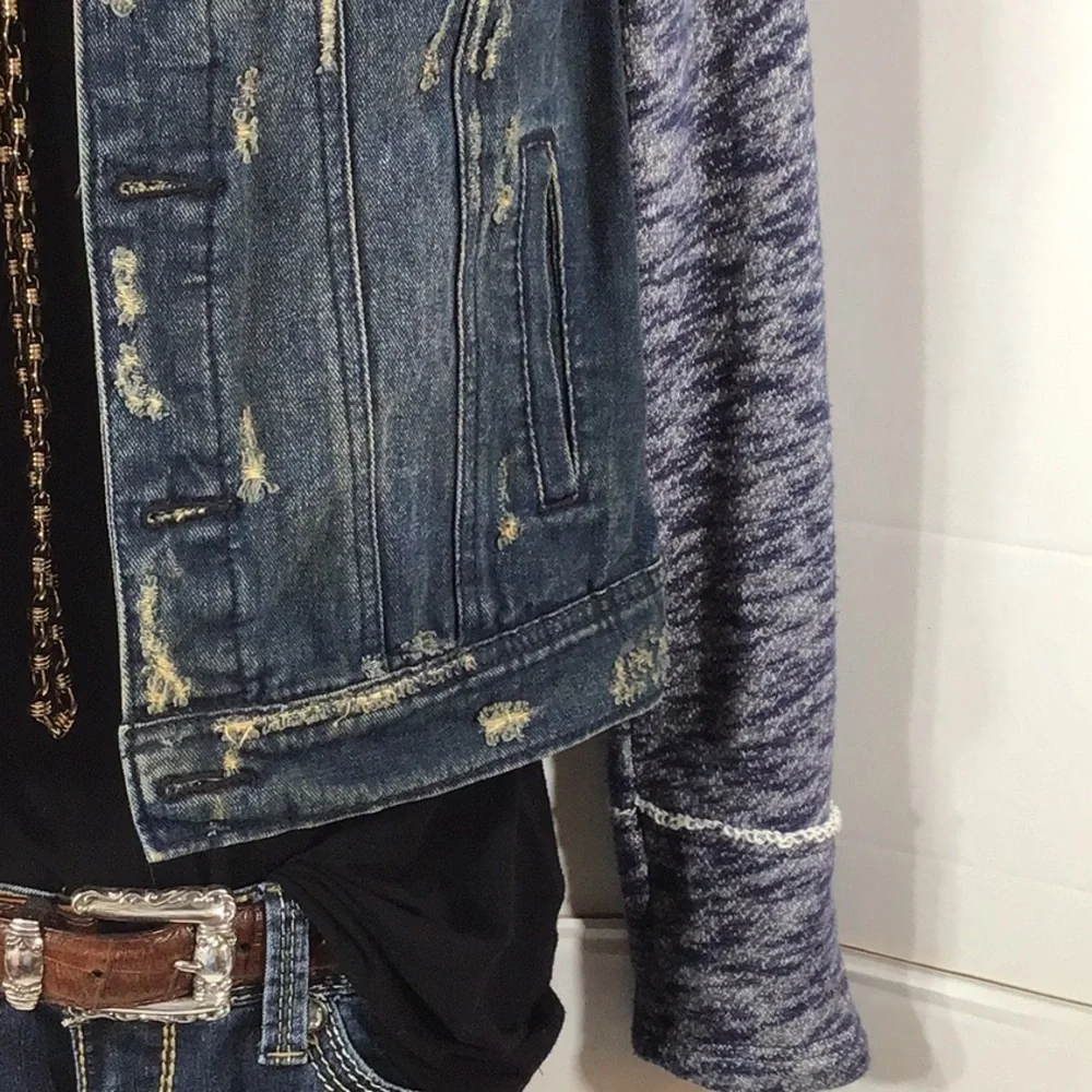 Free People hooded distressed cropped denim jacket XS - Picture 4 of 12